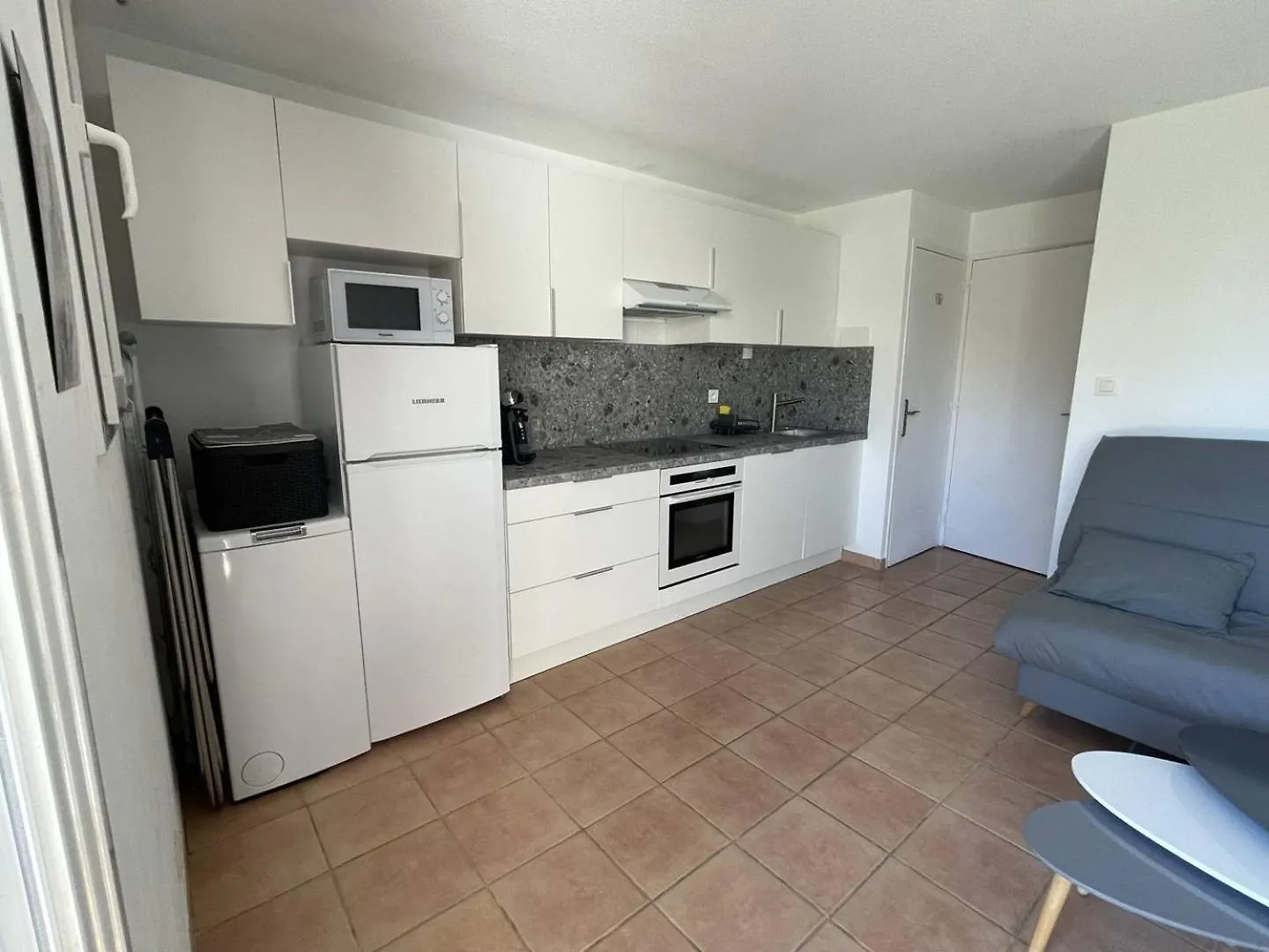 Apartamento Appartement T2 - Place De Parking - Piscine Collective - Climatisation Reversible Saintes-Maries-de-la-Mer França